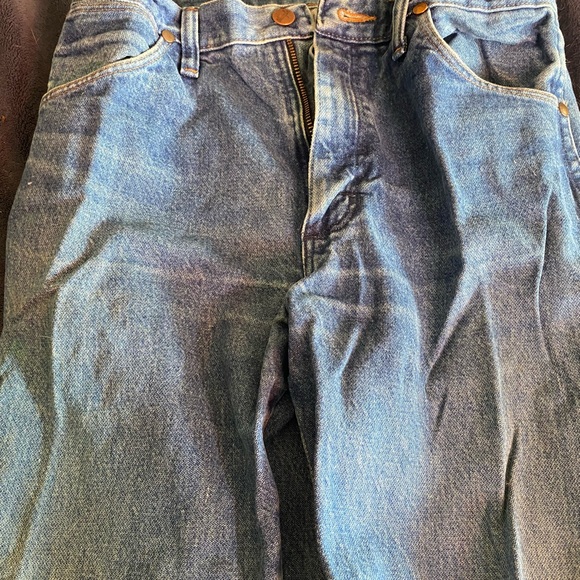 Wrangler Men's Straight Blue Jeans - Picture 1 of 4